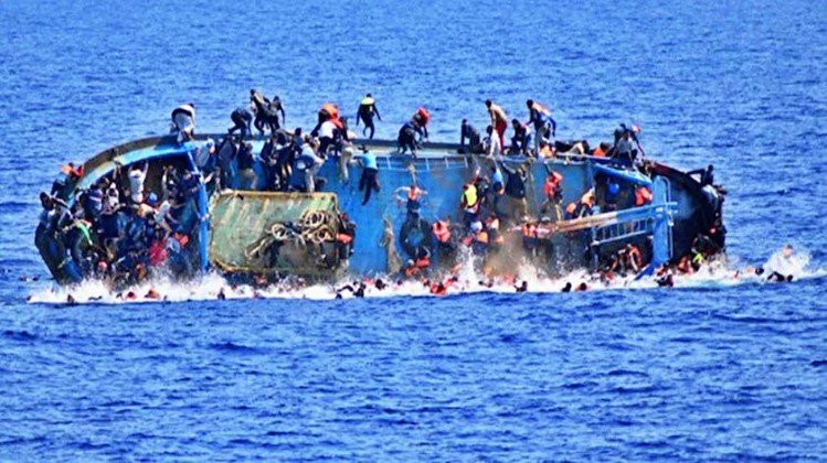 Tekne Battı: 71 Kişi Öldü! 