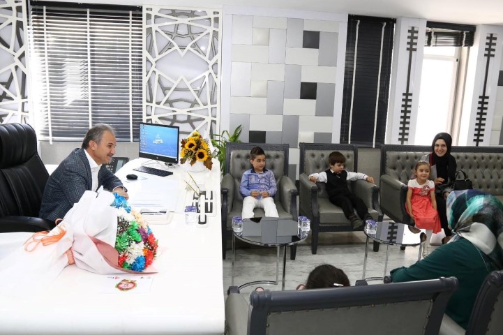 Başkan Kılınç Minik Öğrencilerle Sohbet Etti 