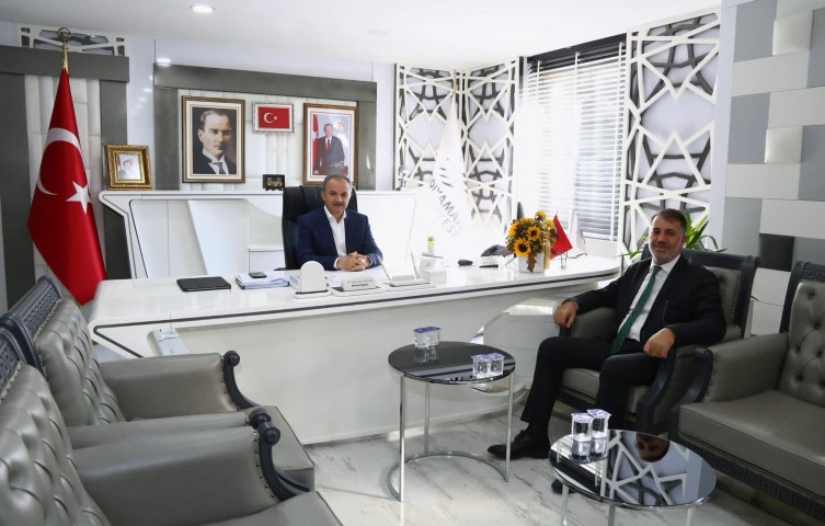 Belediyeye 'Kardeş' Belediye Ziyareti