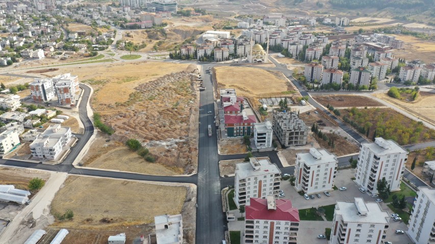 Karapınar'da Yol Düzenleme Çalışması