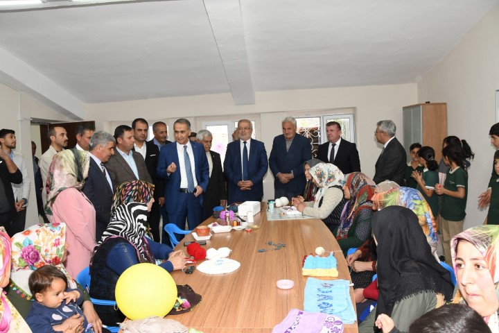 İlk 
