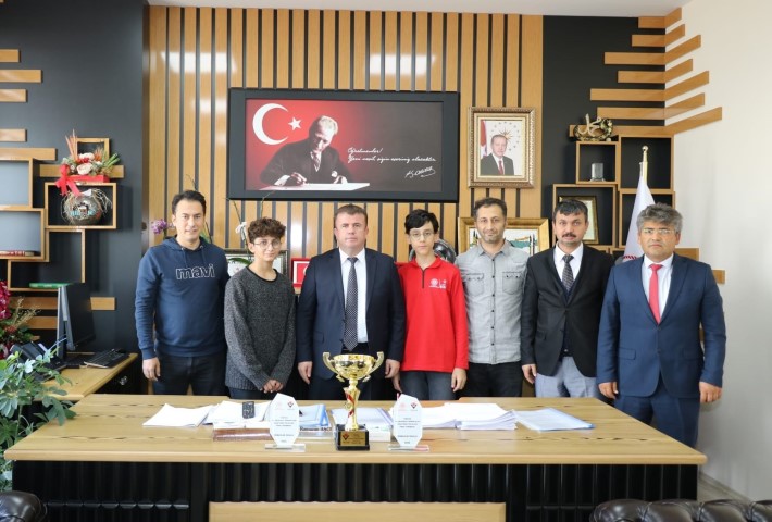 Müdür Aşçı Derece Alan Öğrencileri Kabul Etti