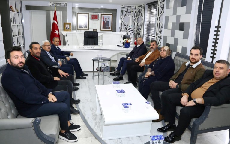AK Partili Külünk'ten Başkan Kılınç’a Ziyaret