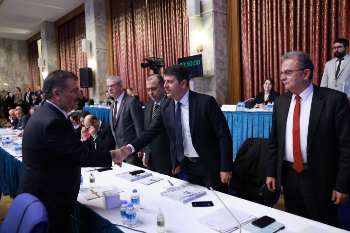 Tutdere İlin Sağlık Sorunlarını Bakana İletti
