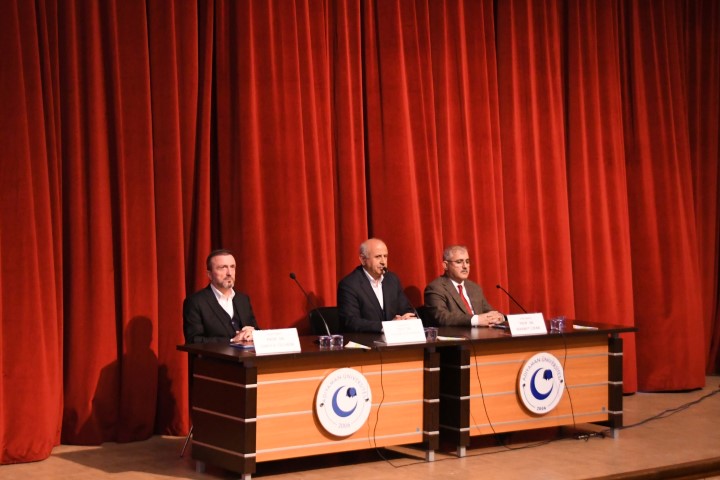 “İslam Medeniyetinin İnşasında Sünnet” Paneli
