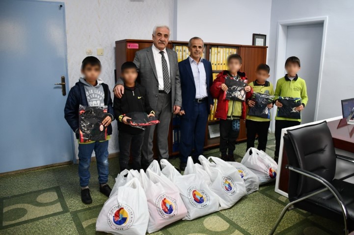 ATSO Öğrencilerin Yüzünü Güldürüyor