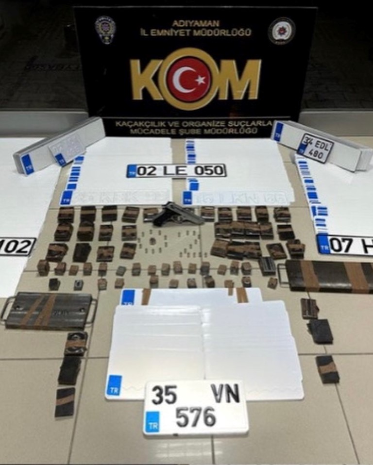 Adıyaman'da Sahte Plakalar Ele Geçirildi