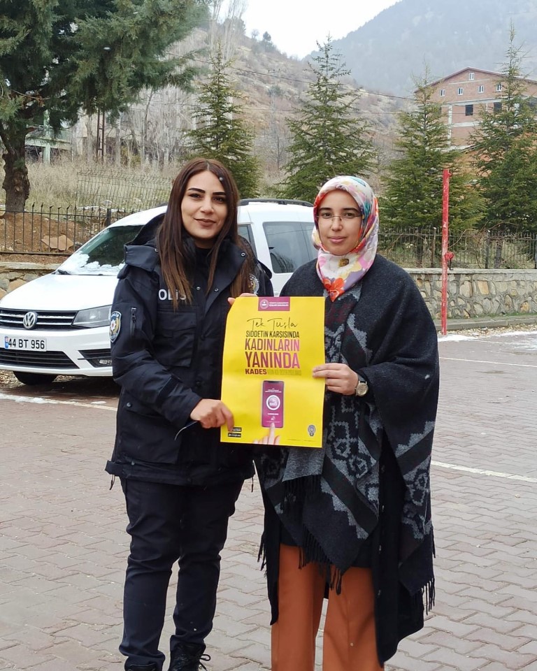 Çelikhanlı Kadınlara KADES Bilgilendirmesi