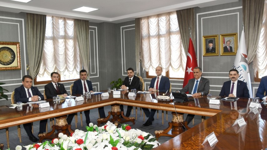  “Devletin Şefkatini de Temsil Etmekteyiz”