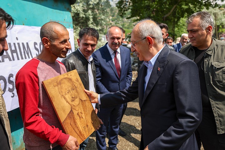 Kılıçdaroğlu Geri Dönüşüm İşçileriyle Görüştü 