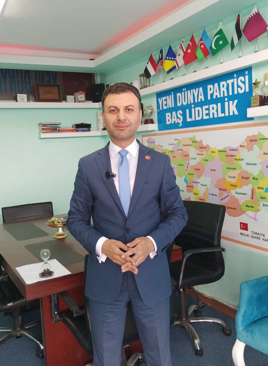 “Kürtler Kendi Cellatlarına Âşık Edildi”