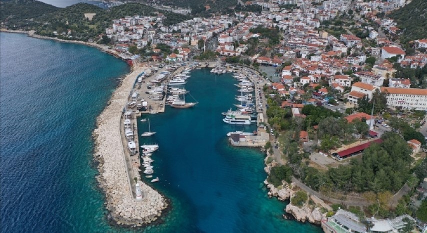 Antalyaya Gelen Turist Sayısı 4 Milyonu Geçti