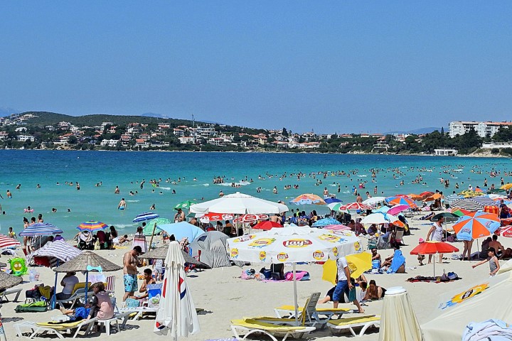 'Çeşme, Artık Zenginlerin Tatil Yeri'