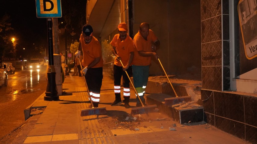 Belediyeden 7/24 Temizlik Mesaisi