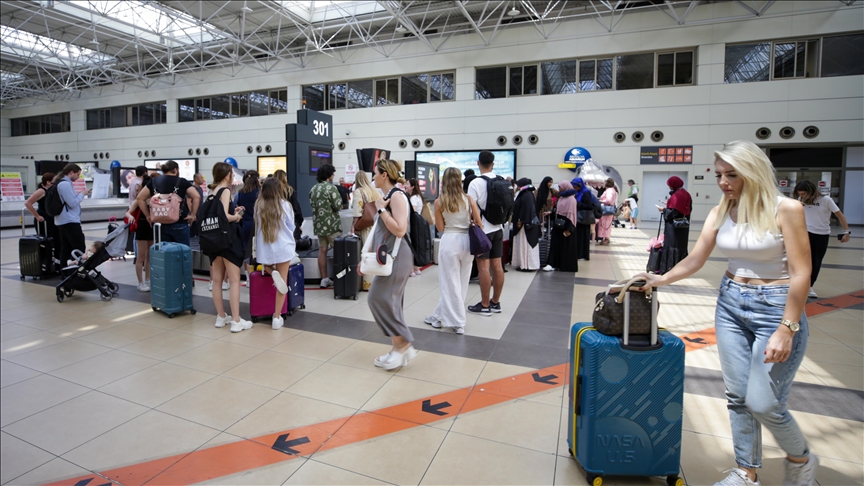 Antalya'ya Gelen Turist Sayısı 9 Milyonu Aştı