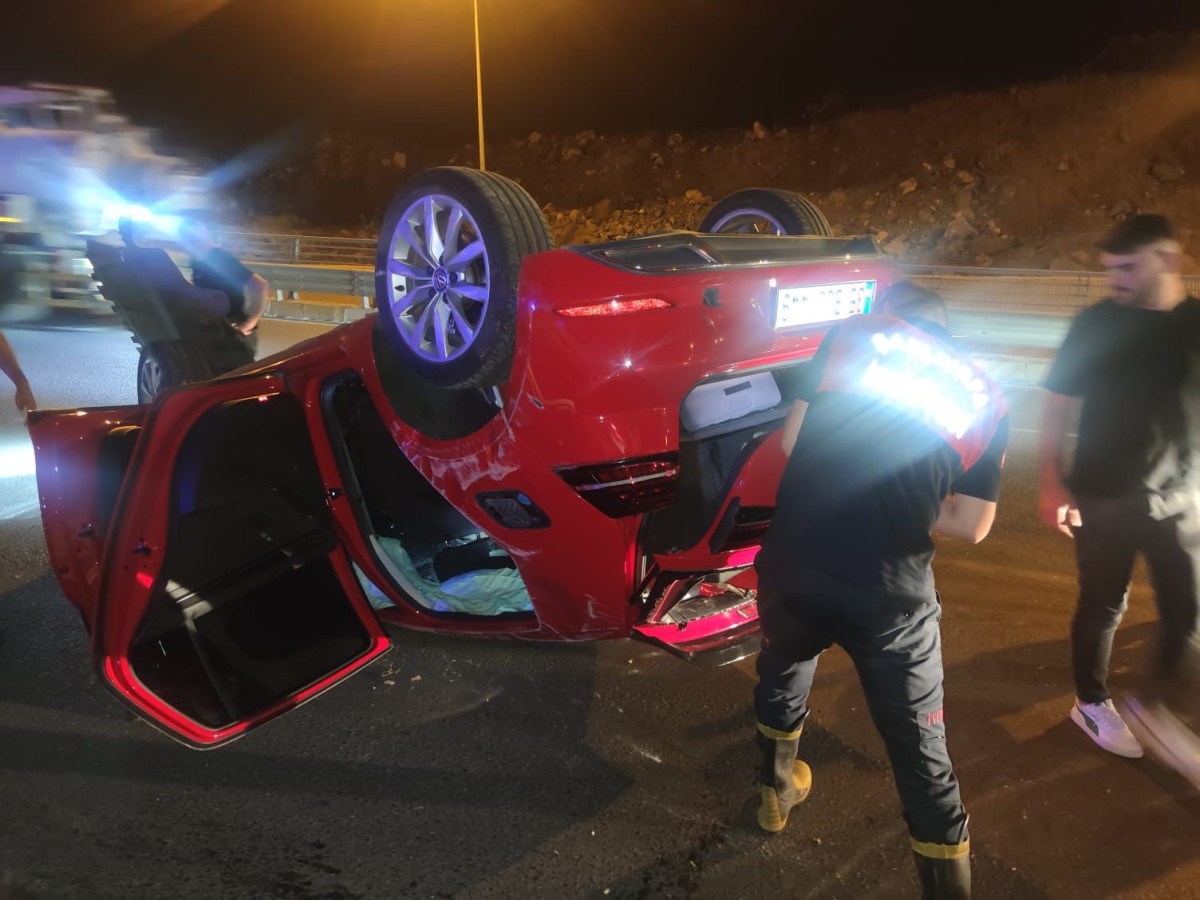 Şanlıurfa'da Trafik Kazası 1 Ölü, 2 Yaralı