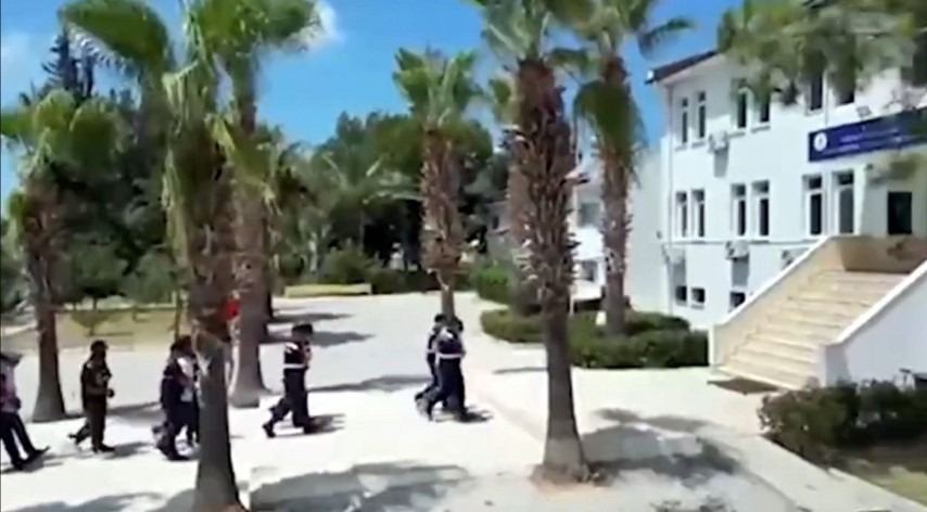 Göçmen Kaçakçısı 39 Kişi Yakalandı