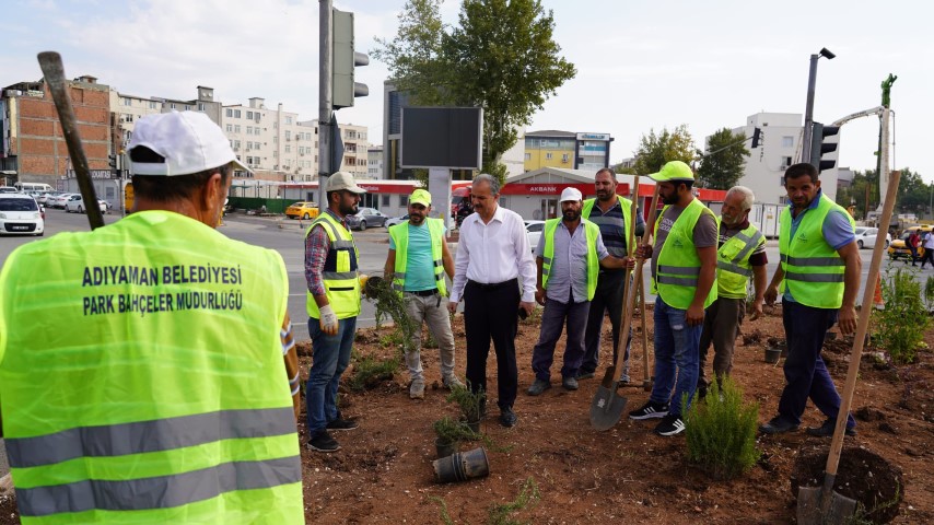 Adıyaman’ın Refüj ve Kavşakları Yenileniyor 