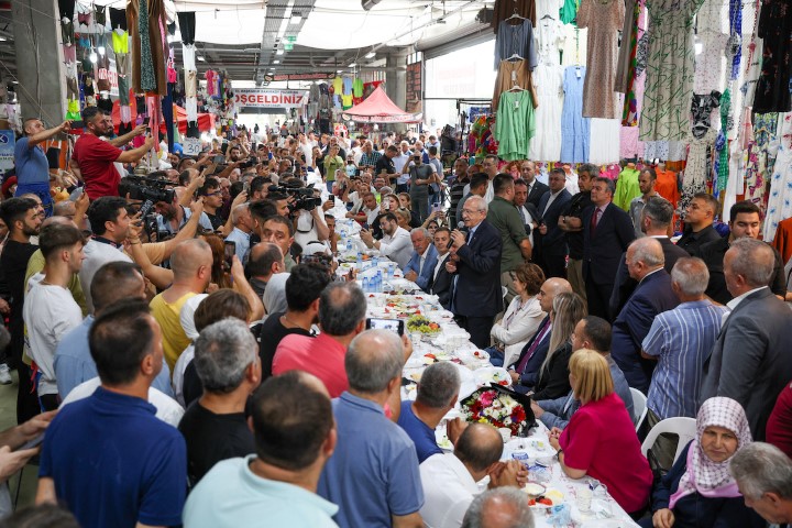 Kılıçdaroğlu İstanbul'da Ziyaretlerde Bulundu