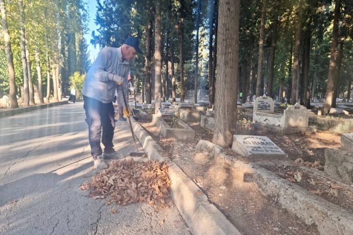 Adıyaman Belediyesi’nden Temizlik Mesaisi