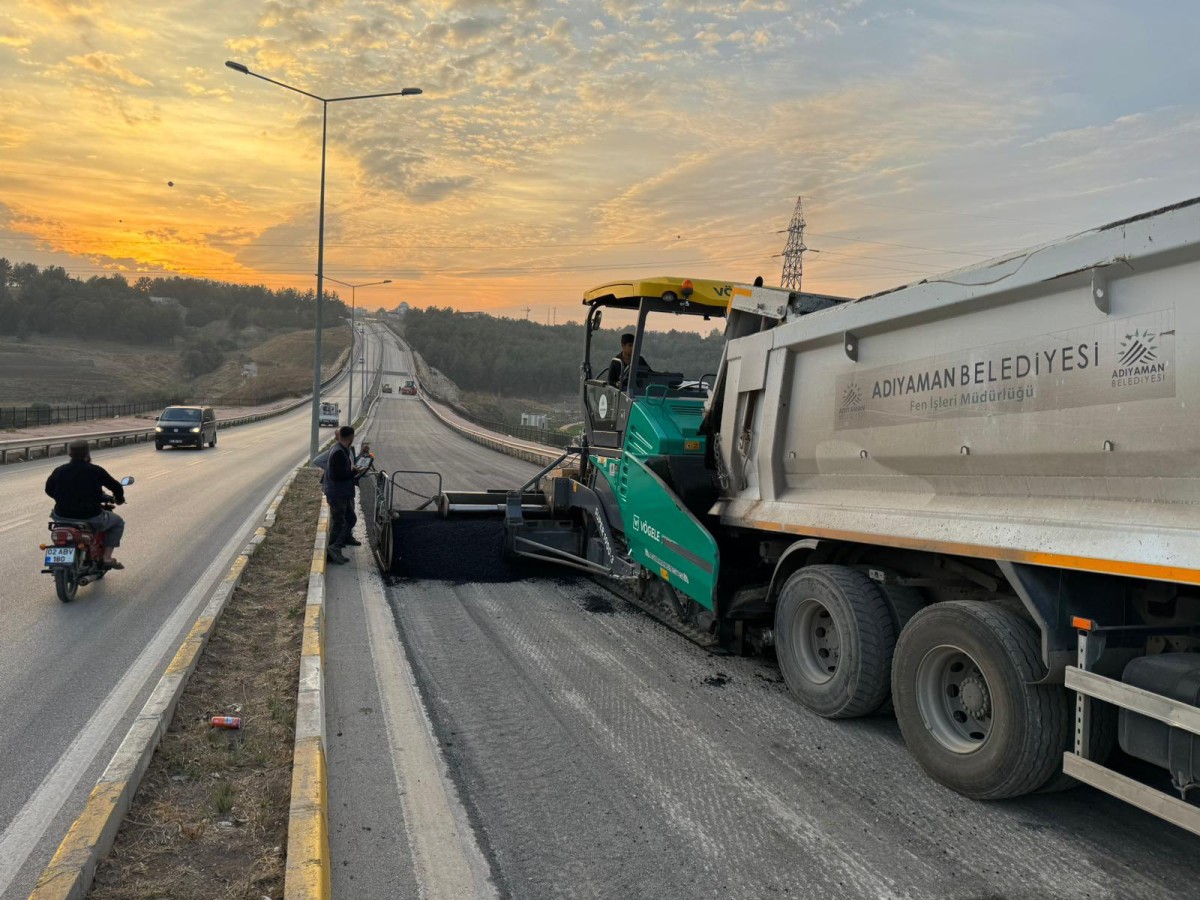 Asfalt Ekipleri Karaali Köprüsü'nde 