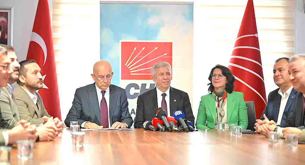 Mansur Yavaş'tan Adaylık Başvurusu