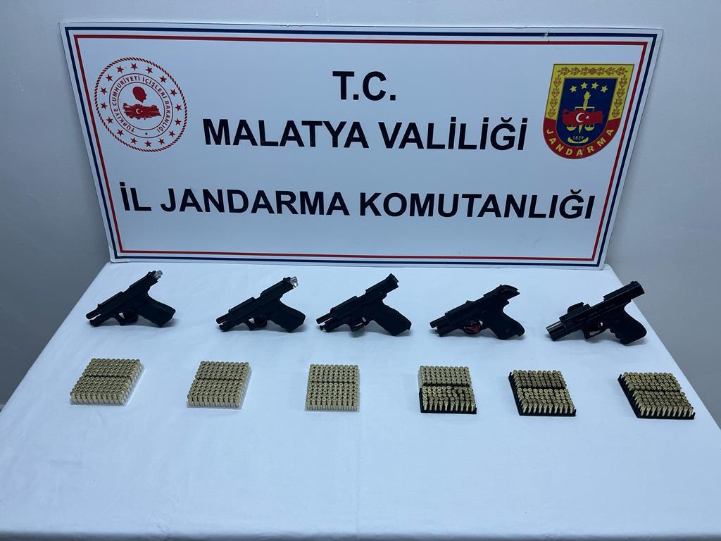 Ruhsatsız Tabanca Ticaretine 1 Gözaltı