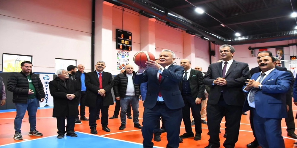 Dev Spor Kompleksi Törenle Açıldı 