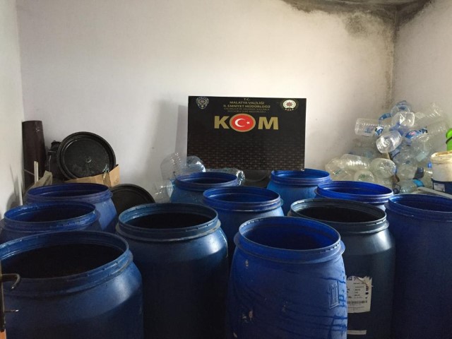 4 Ton 800 Litre Kaçak İçkiye 3 Gözaltı 