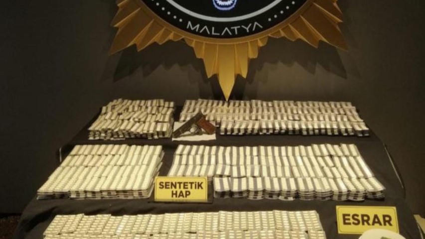 16 Bini Aşkın Sentetik Hap Ele Geçirildi