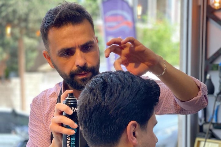 Adıyaman'da Erkek Kuaförlerden 6 Şubat Kararı