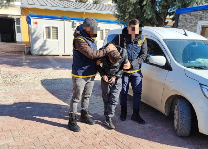 Adıyaman'da Hırsızlıktan 2 Şüpheli Yakalandı