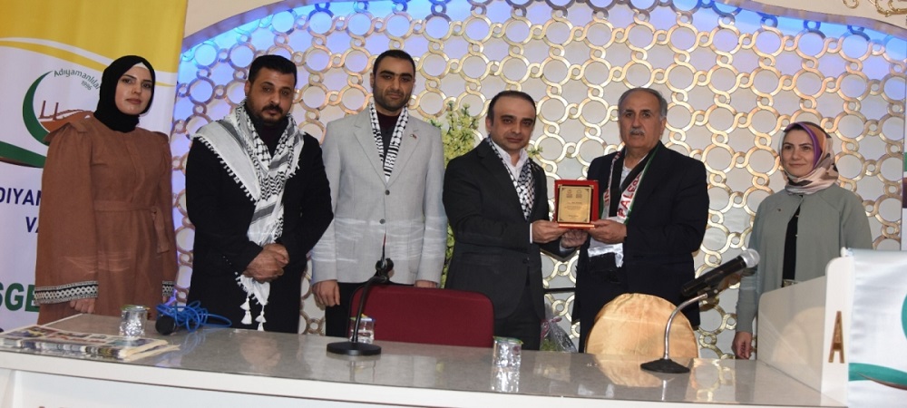 Filistinli Öğrencilere Yardım Eli