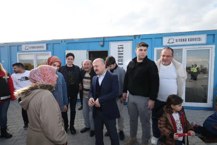 Vali Varol; 