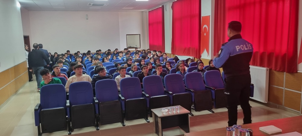 Samsat'ta Öğrenciler Bilgilendirildi