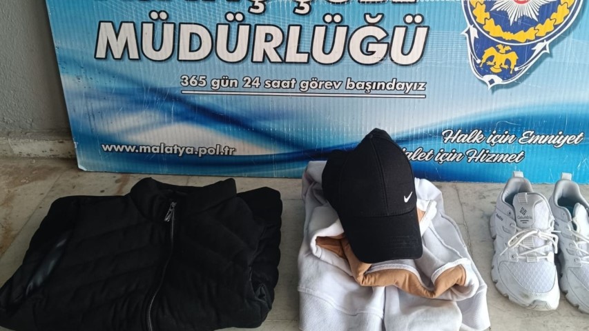 Hırsızlar Konteyner Çarşıda 5 İşyerine Girdi