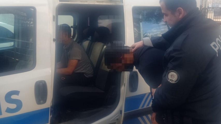 Motosiklet Hırsızları Suçüstü Yakalandı