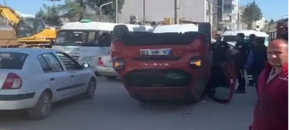 Otomobil Takla Attı: 2 Yaralı 