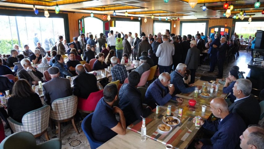 Başkan Tutdere Halkla Bayramlaştı