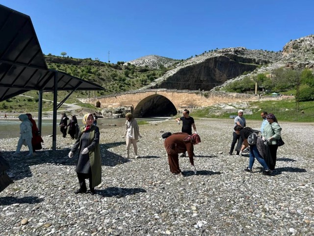 Cendere'de Temizlik Çalışmaları Yapıldı