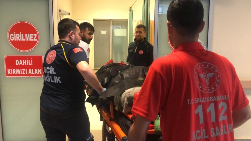 Adıyaman’da Motor ve Otomobil Çarpıştı