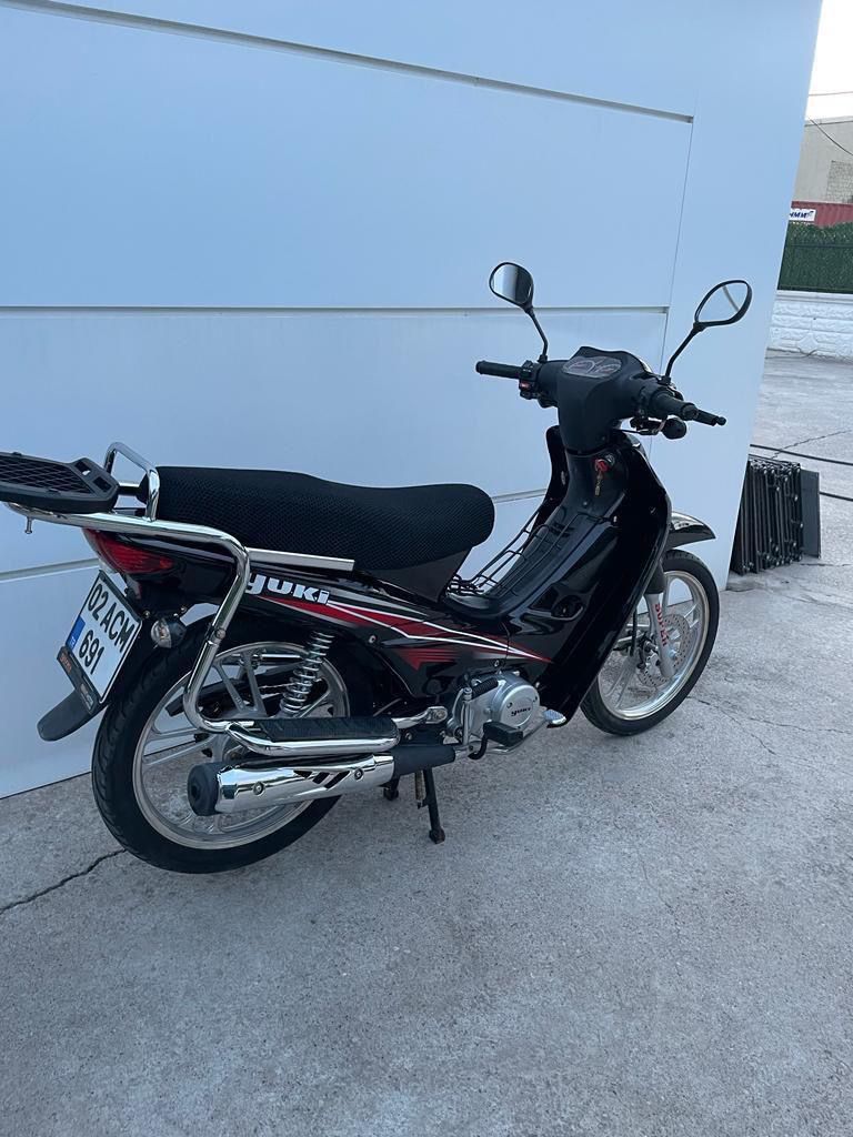 Park Halindeki Motosikleti Çaldılar